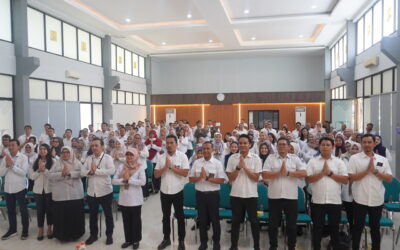 Halal Bihalal Pegawai Kementerian PU Di Lingkungan Kantor Balai Teknik Sanitasi